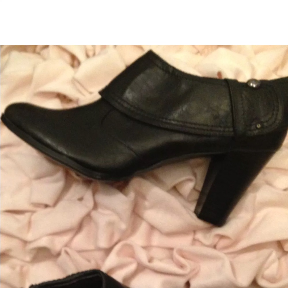 Heels Booties - image 2